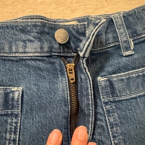 Madewell High Waist Denim Shorts in Dark Blue - Picture 2 of 7